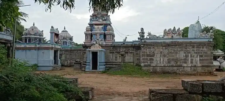 Arulmigu Marutheeswarar Temple, Navamaalmaruthur - 605102
