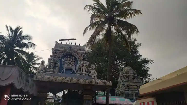 Arulmigu Matankovil Temple, Kadayanallur - 627751