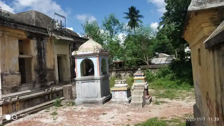 Arulmigu Mathaleeswarar Temple, Mathirivelur - 609102 அருள்மிகு மாதலீஸ்வரர் திருக்கோயில், Mathirivelur, மாதிரவேளூர் - 609102, Mayiladuthurai - Ancient Temple Architecture and History Image 4