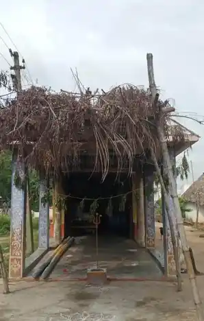 Arulmigu Mathamman Temple, Near Water Tank, Koormavilasapuram - 631209 அருள்மிகு மாத்தம்மன் திருக்கோயில், Near Water Tank, Koormavilasapuram - 631209, Tiruvallur - Ancient Temple Architecture and History Image 3