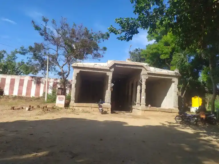 Arulmigu Matheesthanatha Samy Temple, Tharukapuram - 627755 அருள்மிகு மத்தியஸ்தநாதசுவாமி திருக்கோயில், Tharukapuram - 627755, Tenkasi - Ancient Temple Architecture and History Image 5