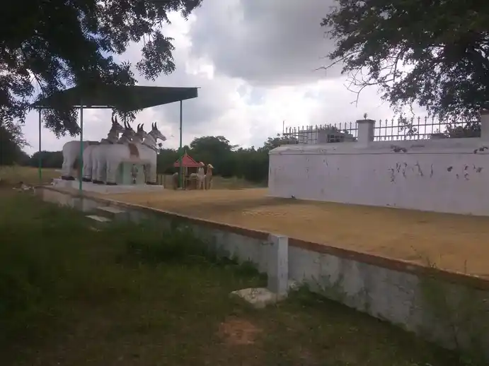 Arulmigu Mathesiappan Temple, Mugasipidariyur - 638051 Temple