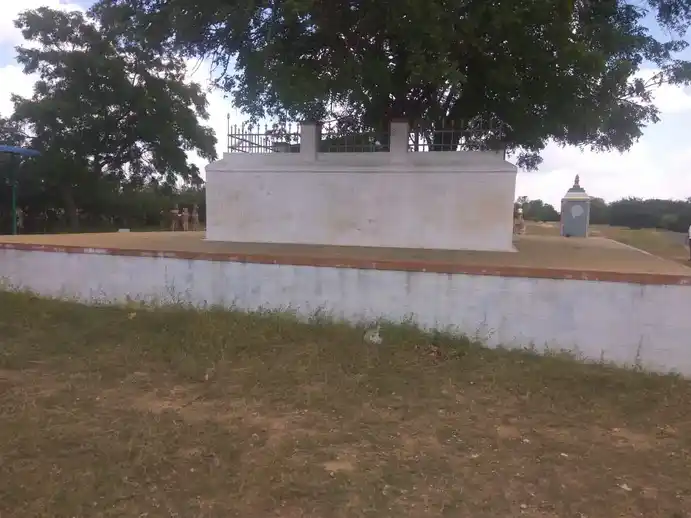 Arulmigu Mathesiappan Temple, Mugasipidariyur - 638051 அருள்மிகு மாதேசியப்பன் திருக்கோயில், Mugasipidariyur - 638051, Erode - Ancient Temple Architecture and History Image 9