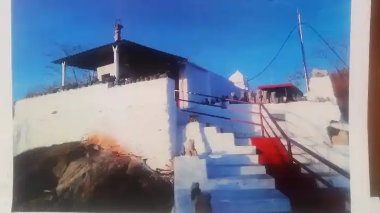 Arulmigu Matheswaran Temple, Karamadai, Coimbatore - 641104 அருள்மிகு மாதேஸ்வரர் திருக்கோயில், Karamadai, Coimbatore - 641104, Coimbatore - Ancient Temple Architecture and History Image 3