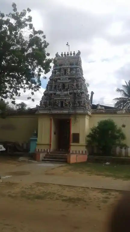 Arulmigu Mathiyatha Kanda Vinayagar, Alagu Soundari Amman Temple, Pattamangalam - 630310 அருள்மிகு மதியாதகண்டவிநாயகர் அழகுசௌந்தரியம்மன் திருக்கோயில், Pattamangalam - 630310, Sivagangai - Ancient Temple Architecture and History Image 3