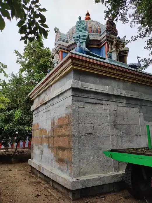 Arulmigu Maththiyasuneshwarar Temple, Rajendrem, Rajendrem - 639107 அருள்மிகு மத்தியார்சுனேஸ்வரர் திருக்கோயில், Rajendrem, Rajendrem - 639107, Karur - Ancient Temple Architecture and History Image 4