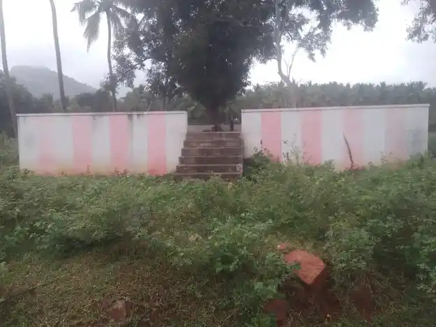 Arulmigu Mathuraiveerasamy Temple, Manjampatti - 621310