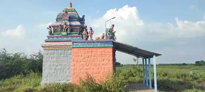 Arulmigu Mathuraiveerasamy Temple, Putthoor - 621313 Arulmigu Mathuraiveerasamy Temple, Putthoor - 621313, Karur - Ancient Temple Architecture and History Image 2