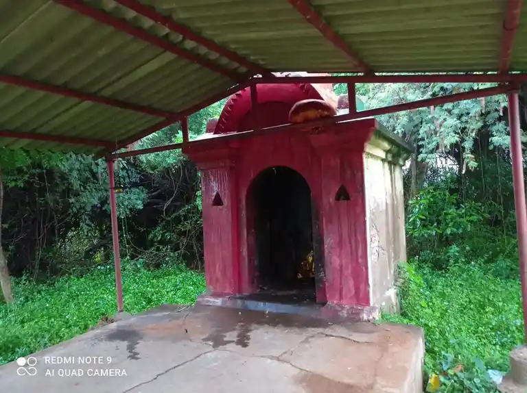 Arulmigu Mathurakaliyamman Temple, Koviloor. - 621715 அருள்மிகு மதுரகாளியம்மன் திருக்கோயில், Koviloor., Koviloor. - 621715, Ariyalur - Ancient Temple Architecture and History Image 3