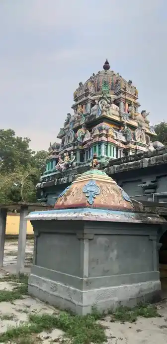 Arulmigu Mathyaneswarar Temple, Thirumanamchery - 609801 அருள்மிகு மத்யானேஸ்வரர் திருக்கோயில், Thirumanamchery - 609801, Mayiladuthurai - Ancient Temple Architecture and History Image 9