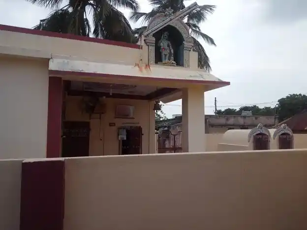 Arulmigu Mavidi Karupanar Temple, Keelavangaram - 621112 Temple