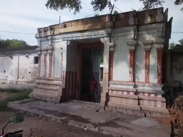 Arulmigu Mayuranathasami Temple, Agraharam, Jevanthinathapuram - 621601 அருள்மிகு மயூரநாதசுவாமி திருக்கோயில், Agraharam, Jevanthinathapuram - 621601, Thiruchirappalli - Ancient Temple Architecture and History Image 3