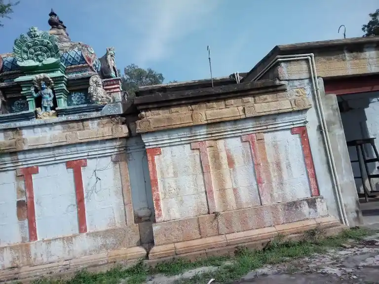 Arulmigu Mayuranathasami Temple, Agraharam, Jevanthinathapuram - 621601 அருள்மிகு மயூரநாதசுவாமி திருக்கோயில், Agraharam, Jevanthinathapuram - 621601, Thiruchirappalli - Ancient Temple Architecture and History Image 4