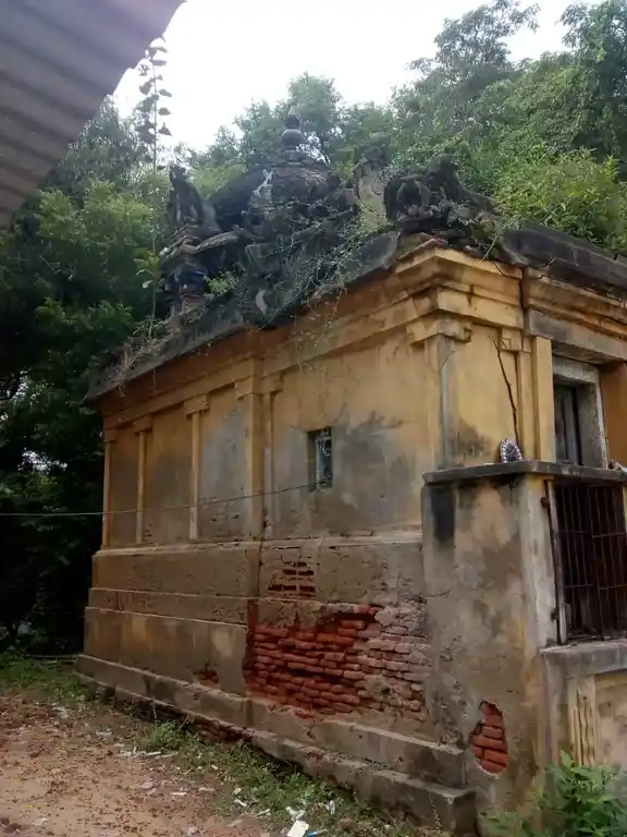Arulmigu Meeashsundareshwarer Temple, Kavanallur - 612601