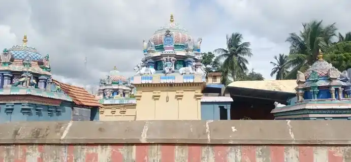 Arulmigu Meenachi Amman Temple, Manavalanaloor - 609501 அருள்மிகு மீனாட்சியம்மன் திருக்கோயில், Manavalanaloor - 609501, Thiruvarur - Ancient Temple Architecture and History Image 5