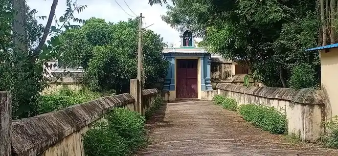 Arulmigu Meenachi Amman Temple, Manavalanaloor - 609501 அருள்மிகு மீனாட்சியம்மன் திருக்கோயில், Manavalanaloor - 609501, Thiruvarur - Ancient Temple Architecture and History Image 6