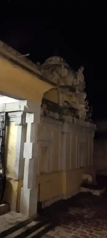 Arulmigu Meenachi Chokkanathar Temple, Mittamandagapattu - 605106 அருள்மிகு மீனாட்சி சொக்கநாதர் திருக்கோயில், மிட்டாமண்டகப்பட்டு - 605106, Viluppuram - Ancient Temple Architecture and History Image 8