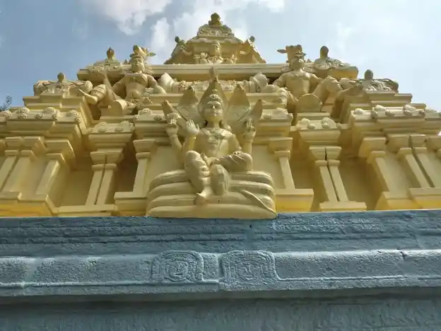 Arulmigu Meenachi Sundareshwarar Temple, Katthari Kuppam - 632405 அருள்மிகு மீனாட்சிசுந்தரேஸ்வரர் திருக்கோயில், கத்தாரிகுப்பம் - 632405, Ranipet - Ancient Temple Architecture and History Image 3