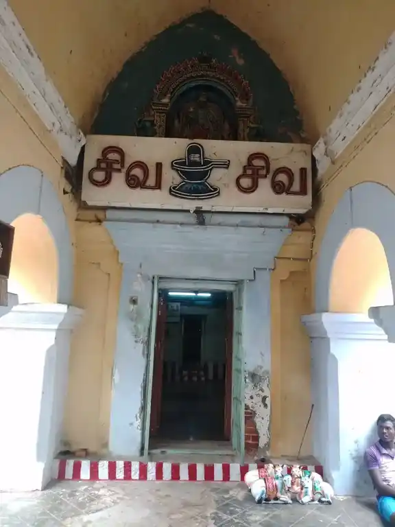 Arulmigu Meenachi Sundareswarar Temple, Theekshasauthiram - 613104 அருள்மிகு மீனாட்சிசுந்தரேஸ்வரர் திருக்கோயில், Theekshasauthiram - 613104, Thanjavur - Ancient Temple Architecture and History Image 6