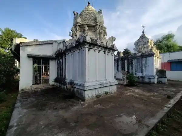 Arulmigu Meenachiamman Temple, Kottaiundar Iruppu, Orathanadu - 614019