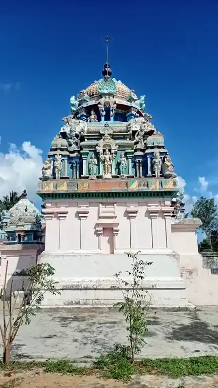 Arulmigu Meenachsundareswar Temple, Vedaypuram, Vedaypuram - 610102 அருள்மிகு மீனாட்சிசுந்தரேஸ்வரர் திருக்கோயில், Vedaypuram, Vedaypuram - 610102, Thiruvarur - Ancient Temple Architecture and History Image 3