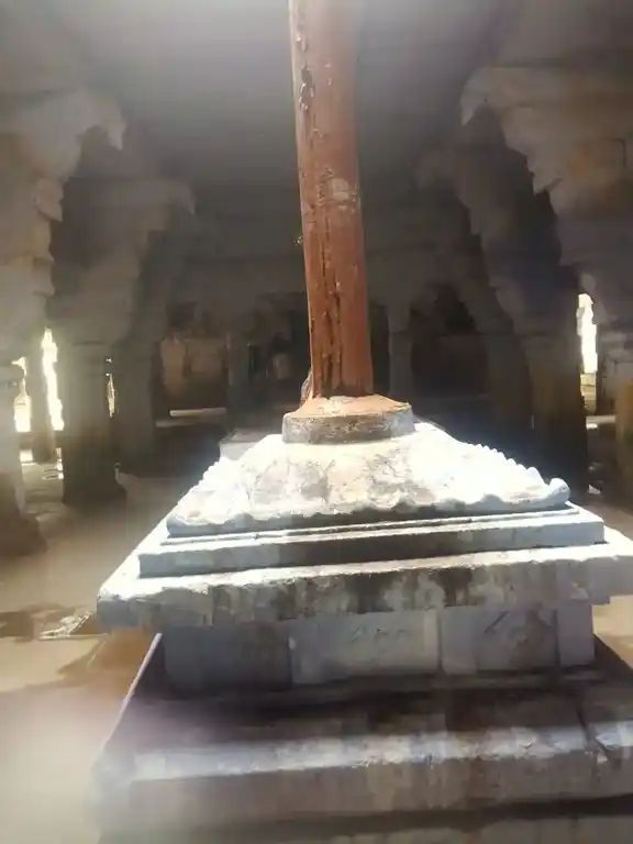 Arulmigu Meenakchi Sundareswarar Temple, Kolvarpatti, Kolvarpatti - 626203 அருள்மிகு மீனாட்சி சுந்தரேஸ்வரர் திருக்கோயில், கோல்வார்பட்டி, கோல்வார்பட்டி - 626203, Virudhunagar - Ancient Temple Architecture and History Image 7