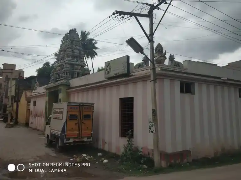 Arulmigu Meenakchi Sunthareswarar Temple, Thenkarai, Periyakulam - 625601 அருள்மிகு மீனாட்சி சுந்தரேசுவரர் திருக்கோயில், Thenkarai, Periyakulam - 625601, Theni - Ancient Temple Architecture and History Image 2