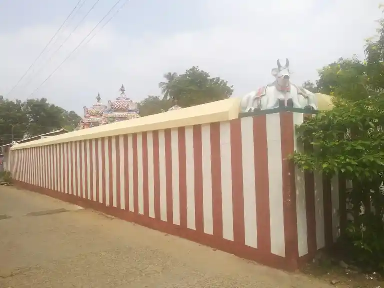 Arulmigu Meenakchisunthareshwarar Temple, Kulithalai - 639104 அருள்மிகு மீனாட்சி சுந்தரேஸ்வரர் திருக்கோயில், Kulithalai - 639104, Karur - Ancient Temple Architecture and History Image 3