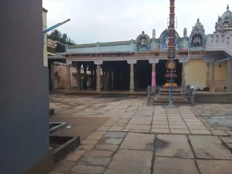 Arulmigu Meenakshi Sundareswarai Temple, Kulipirai - 622402 அருள்மிகு மீனாட்சி சுந்தரேஸ்வரர் திருக்கோயில், Kulipirai - 622402, Pudukkottai - Ancient Temple Architecture and History Image 3