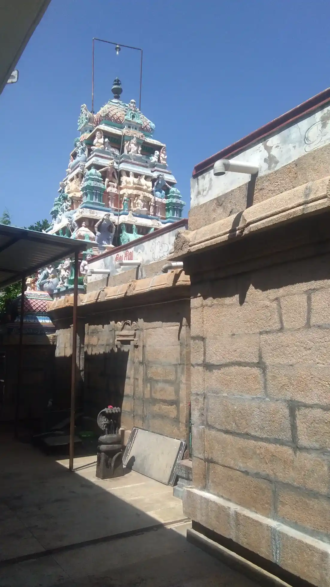 Arulmigu Meenakshi Sundareswarar Temple, Andipatti - 625512 அருள்மிகு மீனாட்சி சுந்தரேஸ்வர் கோயில், ஆண்டிபட்டி - 625512, Theni - Ancient Temple Architecture and History Image 3