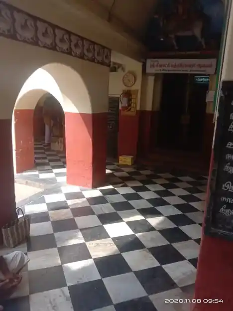 Arulmigu Meenakshi Sundareswarar Temple, Karanthai, Thanjavur - 613002 அருள்மிகு மீனாட்சி சுந்தரேஸ்வரர் திருக்கோயில், கரந்தை, Thanjavur - 613002, Thanjavur - Ancient Temple Architecture and History Image 2