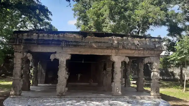 Arulmigu Meenakshi Sundareswarar Temple, Melathirumanickam - 625535