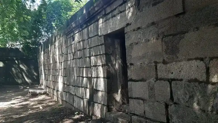 Arulmigu Meenakshi Sundareswarar Temple, Melathirumanickam - 625535 அருள்மிகு மீனாட்சி சுந்தரேஸ்வரர் திருக்கோயில், மேலதிருமணிக்கம் - 625535, Madurai - Ancient Temple Architecture and History Image 4