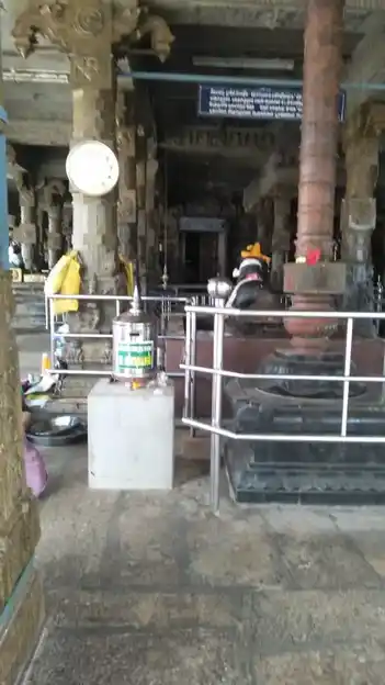 Arulmigu Meenakshi Sundhareswarar And Nagarasivan Temple, Karaikudi - 630001 அருள்மிகு மீனாட்சி சுந்தரேஸ்வரர் என்ற நகர சிவன் கோயில், Karaikudi - 630001, Sivagangai - Ancient Temple Architecture and History Image 4