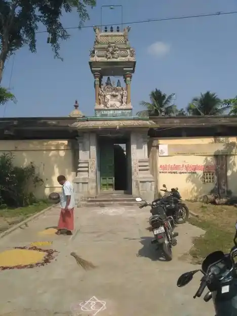 Arulmigu Meenakshi Sundraeeswar Temple, Vaathanur - 605107 Arulmigu Meenakshi Sundraeeswar Temple, Vaathanur - 605107, Viluppuram - Ancient Temple Architecture and History Image 2