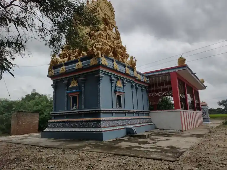 Arulmigu Meenakshiamman Temple, Morapanthangal - 632301