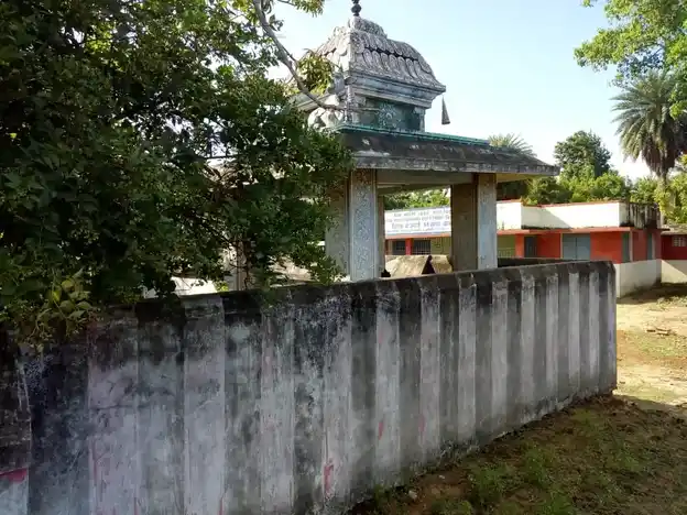 Arulmigu Meenakshisundarasar Temple, Thirunallur - 612501 Arulmigu Meenakshisundarasar Temple, Thirunallur - 612501, Thanjavur - Ancient Temple Architecture and History Image 4
