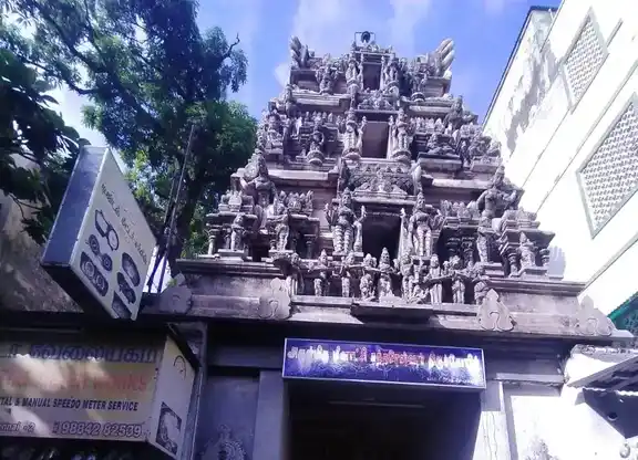 Arulmigu Meenatchi Amman Temple, Komaleeswarar Pet, Chennai - 600002