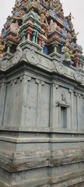 Arulmigu Meenatchi Nayakkanpatti Temple, Meenachinayakanpatti - 624201 Arulmigu Meenatchi Nayakkanpatti Temple, Meenachinayakanpatti - 624201, Dindigul - Ancient Temple Architecture and History Image 3