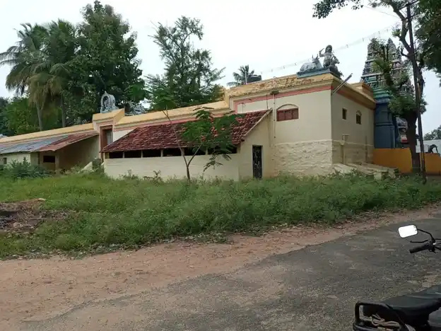 Arulmigu Meenatchi Sundareshwarar Temple, Sevvoor - 630405 Arulmigu Meenatchi Sundareshwarar Temple, Sevvoor - 630405, Sivagangai - Ancient Temple Architecture and History Image 4