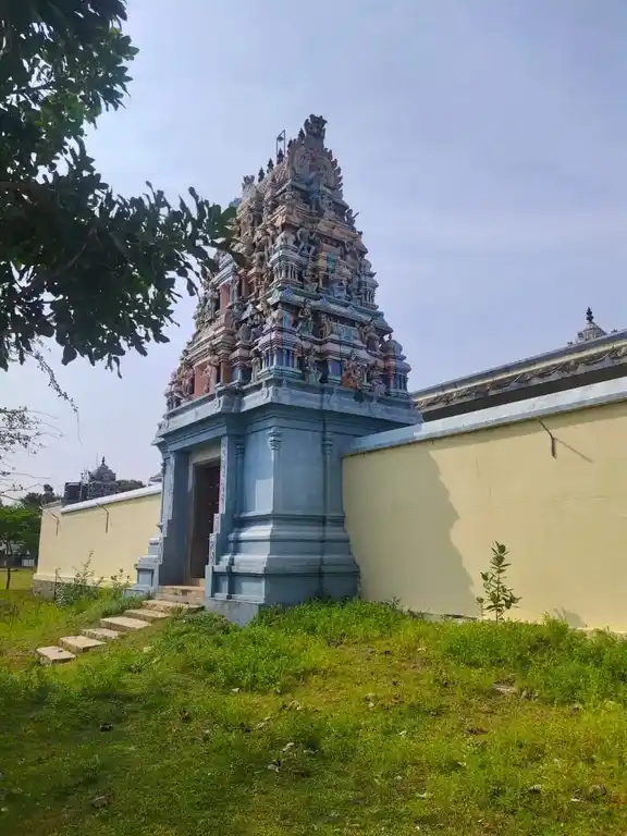 Arulmigu Meenatchi Sundareshwarar Temple, Sirukoodalpatti - 630212 Temple