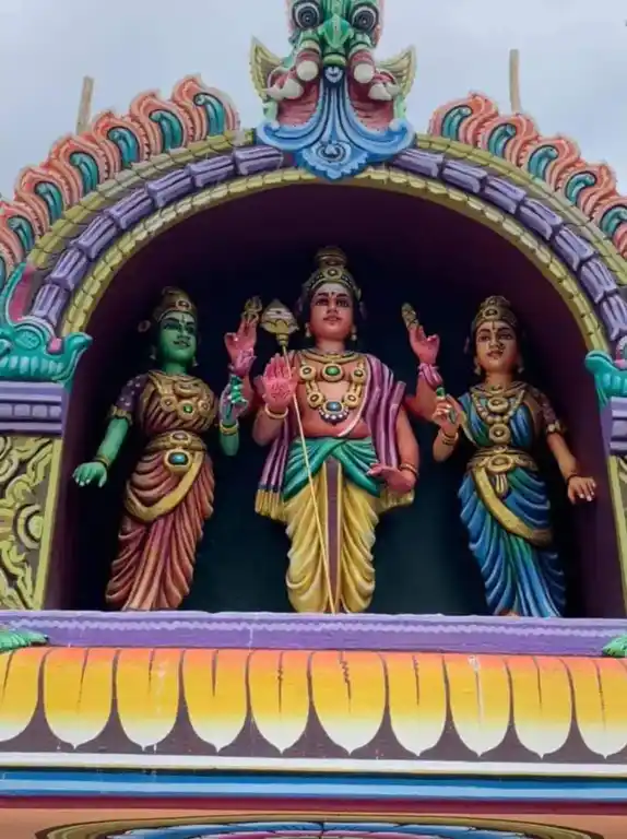 Arulmigu Meenatchi Sundareshwarar Temple, Veppathur - 612105 Arulmigu Meenatchi Sundareshwarar Temple, Veppathur - 612105, Thanjavur - Ancient Temple Architecture and History Image 5