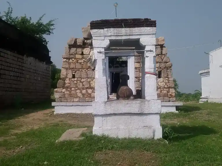 Arulmigu Meenatchi Sundareswar Temple, Ilaiyarasanenthal - 628503