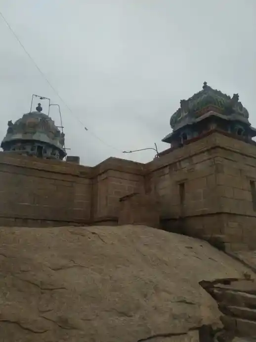 Arulmigu Meenatchi Sundareswarar Matrum Subramaniyaswamy Temple, Thokaimalai - 621313 அருள்மிகு மீனாட்சி சுந்தரேஸ்வரர் மற்றும் சுப்பரமணியசுவாமி திருக்கோயில், Thokaimalai - 621313, Karur - Ancient Temple Architecture and History Image 5