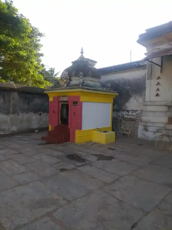 Arulmigu Meenatchi Sundareswarar Swamy Temple, Thogur - 613102 அருள்மிகு மீனாட்சி சுந்தரேஸ்வரர் திருக்கோயில், Thogur - 613102, Thanjavur - Ancient Temple Architecture and History Image 3