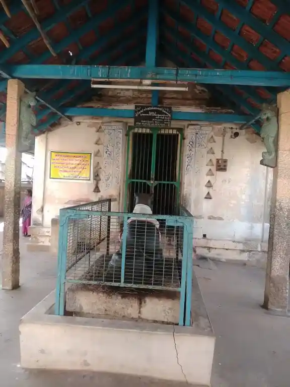 Arulmigu Meenatchi Sundareswarar Swamy Temple, Thogur - 613102 அருள்மிகு மீனாட்சி சுந்தரேஸ்வரர் திருக்கோயில், Thogur - 613102, Thanjavur - Ancient Temple Architecture and History Image 4