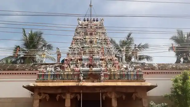 Arulmigu Meenatchi Sundareswarar Temple, Keelaseevalpatti - 630205 அருள்மிகு மீனாட்சி சுந்தரேஸ்வரர் திருக்கோயில், Keelaseevalpatti - 630205, Sivagangai - Ancient Temple Architecture and History Image 3