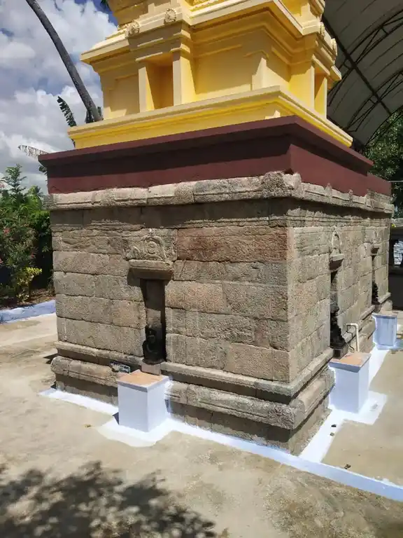 Arulmigu Meenatchi Sundareswarar Temple, Pasur - 638154 அருள்மிகு மீனாட்சி சுந்தரேஸ்வரர் திருக்கோயில், Pasur - 638154, Erode - Ancient Temple Architecture and History Image 3