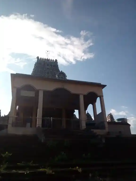 Arulmigu Meenatchi Sundhareswarar Temple, Kandanur - 630104