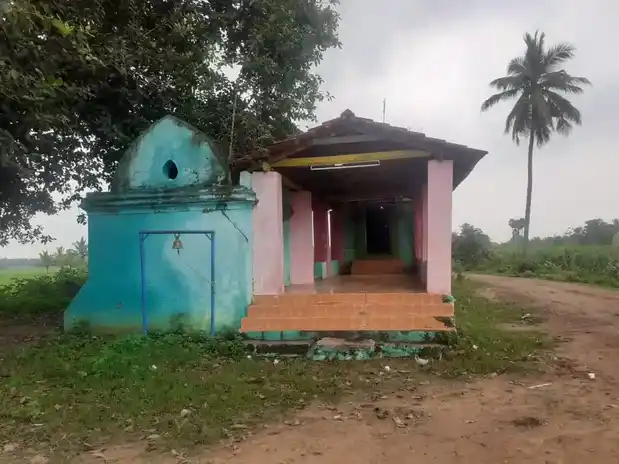 Arulmigu Meignamoorthy Temple, Aladikkumulai - 614615 அருள்மிகு மெய்ஞானமூர்த்தி அய்யனார் திருக்கோயில், Aladikkumulai - 614615, Thanjavur - Ancient Temple Architecture and History Image 2